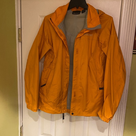 Marmot orange eco rain jacket windbreaker size MM.Unisex used condition - Picture 3 of 15